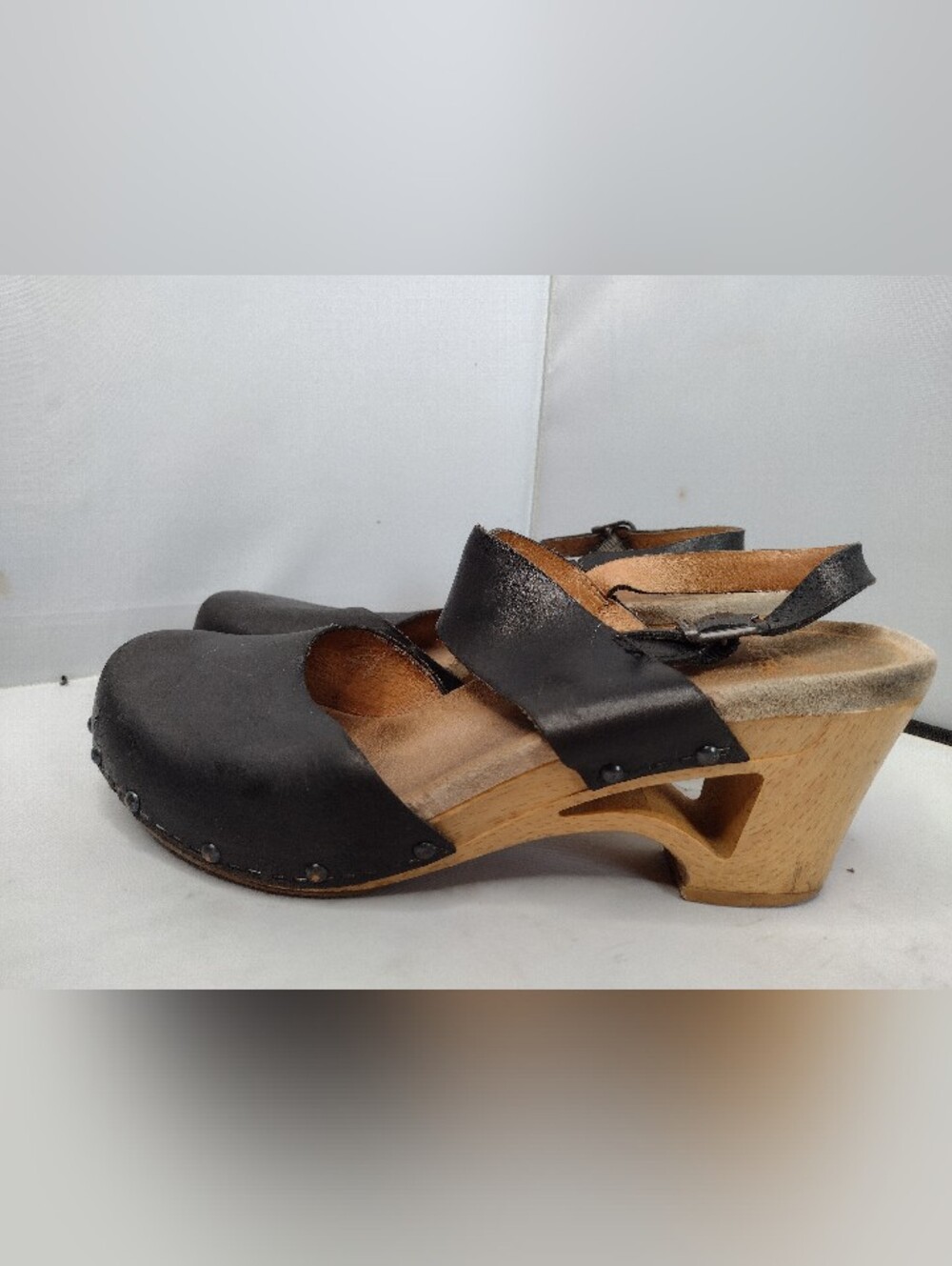Dansko Thea Sandals Shoes Size 39 Leather Wooden Black Clog A22
